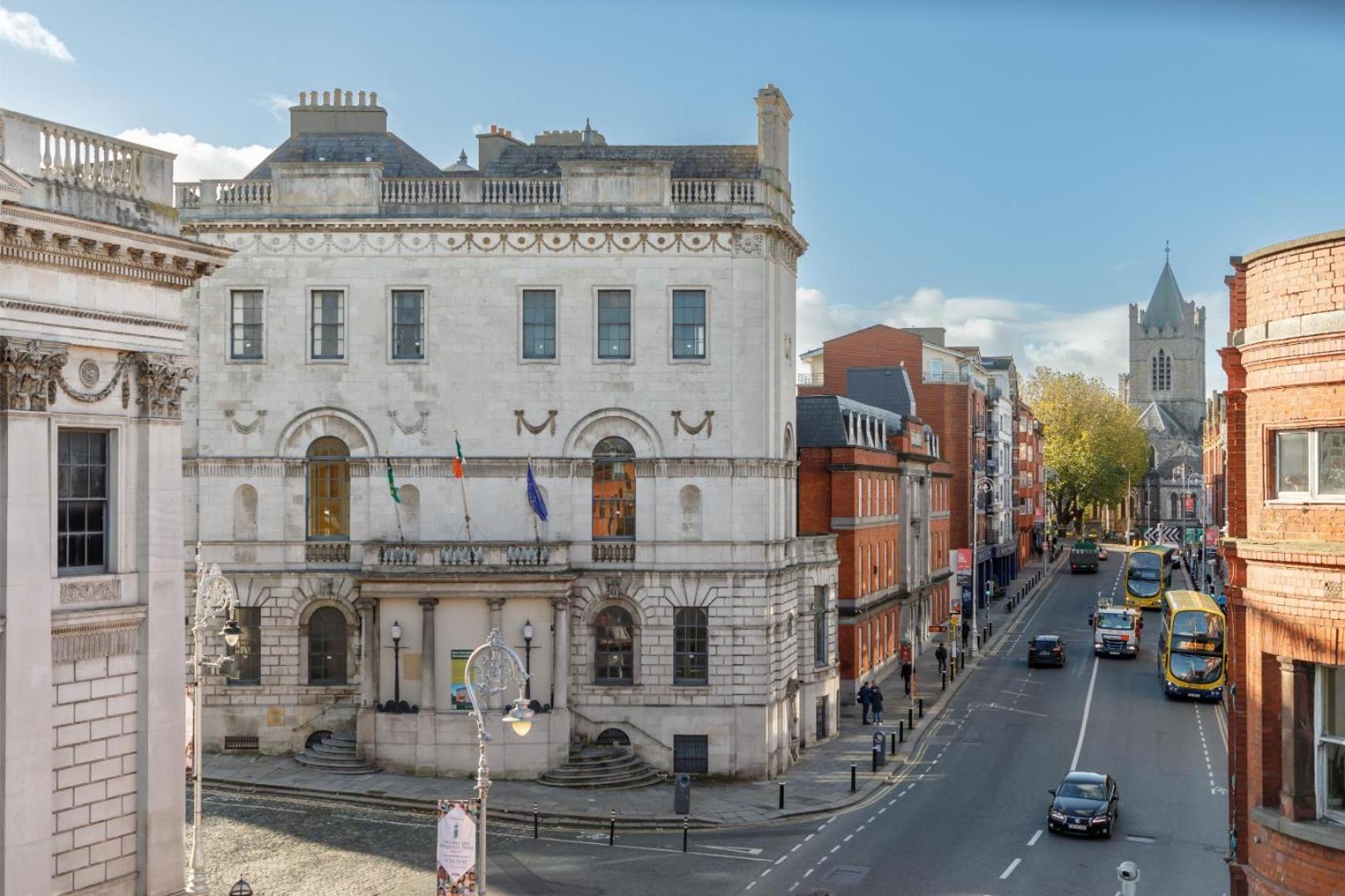 Dublin Castle Suites Екстер'єр фото